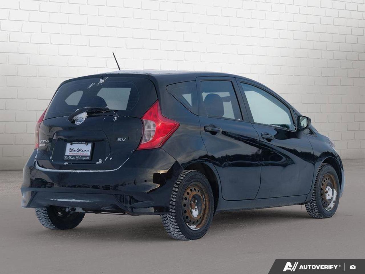 2017 Nissan Versa Note SHATCHBACK, S, 1.6L 16 4-CYLINDER, AUTOMATIC, CLOT Photo