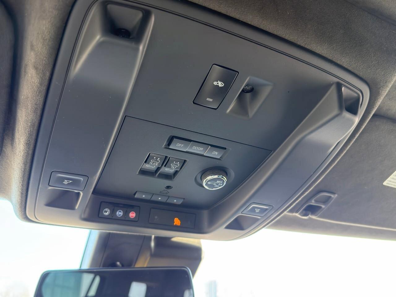 2020 Cadillac Escalade 4WD 4dr Platinum Photo