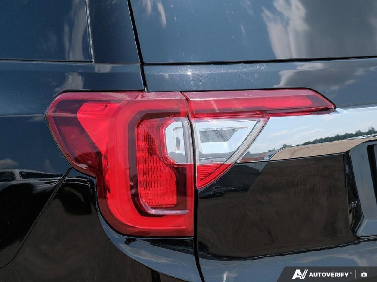 2023 GMC Acadia AWD 4DR DENALI Photo