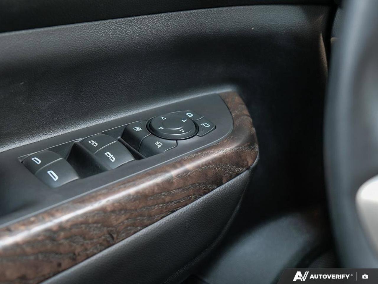 2023 GMC Acadia AWD 4DR DENALI Photo