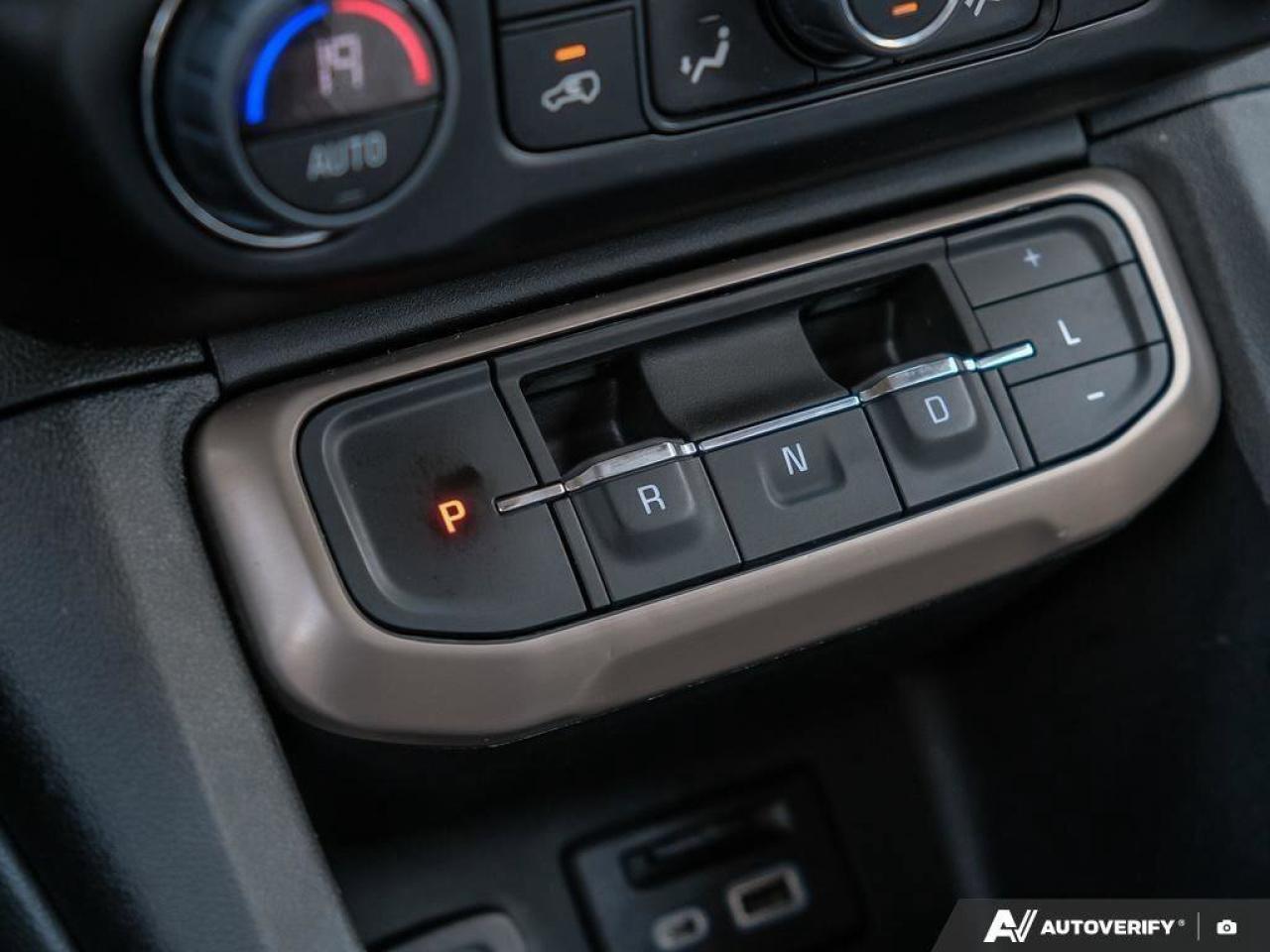 2023 GMC Acadia AWD 4DR DENALI Photo