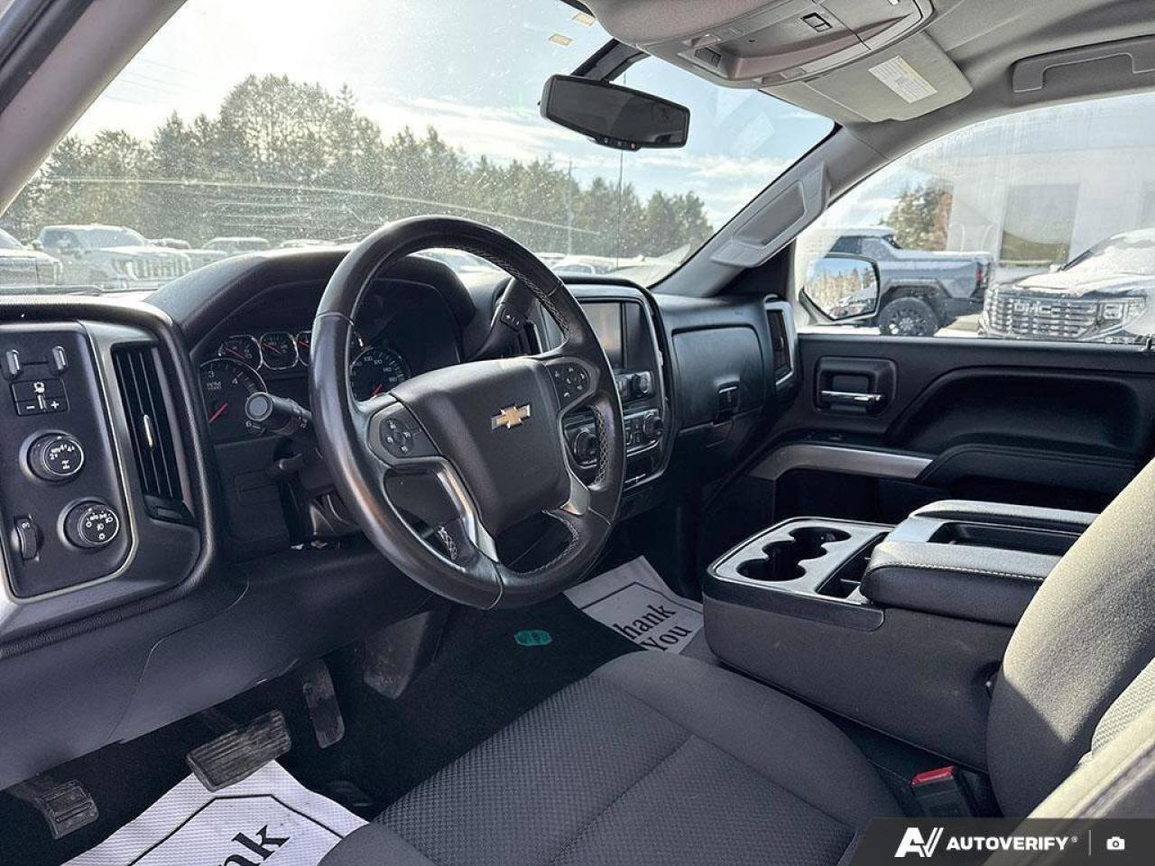 2017 Chevrolet Silverado 1500 LT   TONNEAU COVER   RUNNING BOARDS Photo