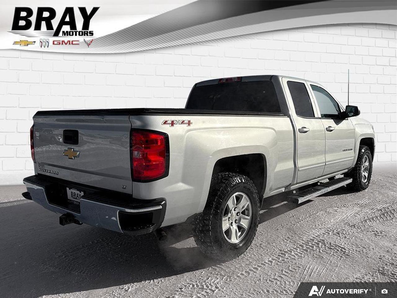 2017 Chevrolet Silverado 1500 LT   TONNEAU COVER, RUNNING BOARDS, CERTIFIED. Photo4