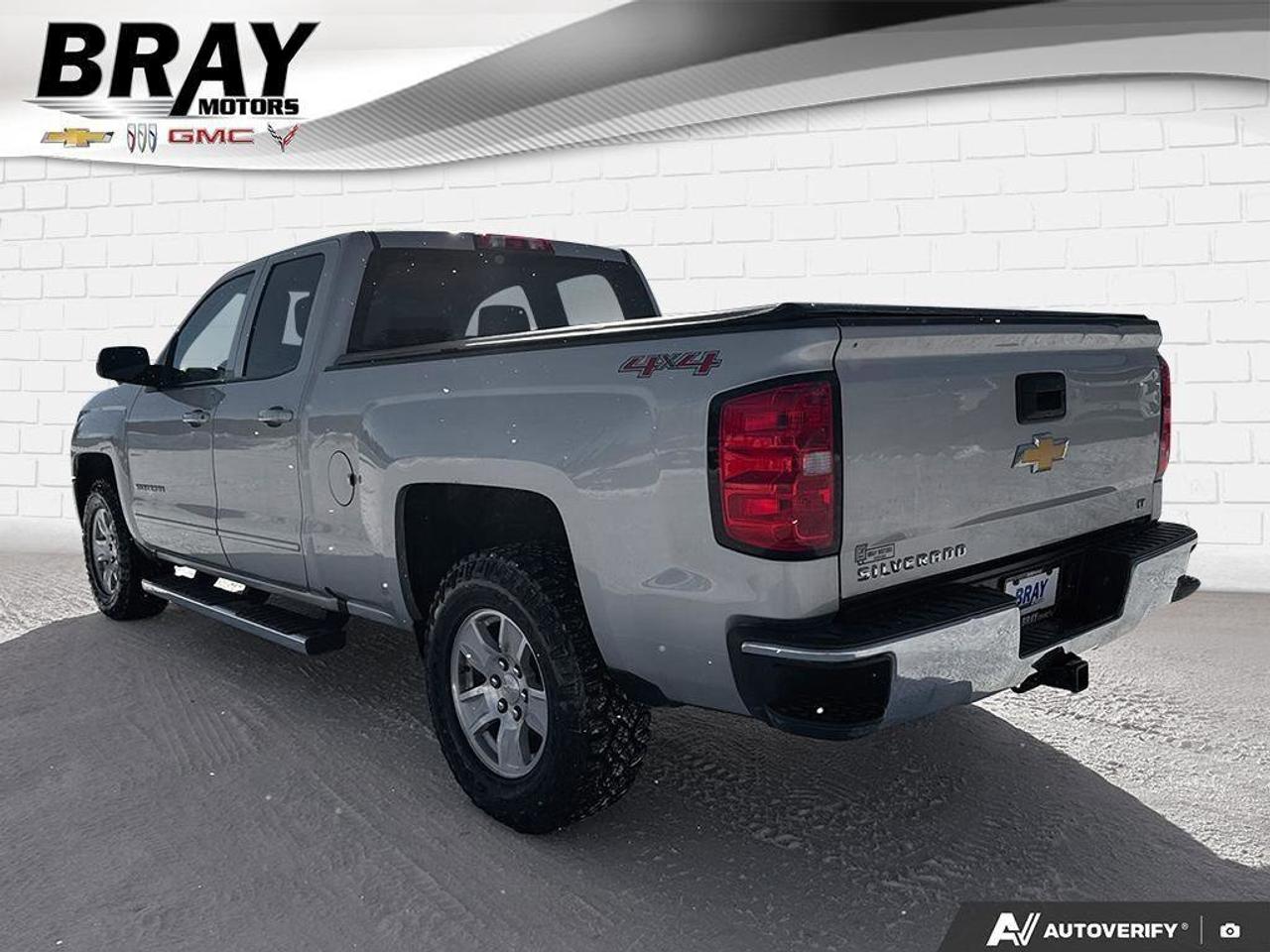 2017 Chevrolet Silverado 1500 LT   TONNEAU COVER, RUNNING BOARDS, CERTIFIED. Photo2