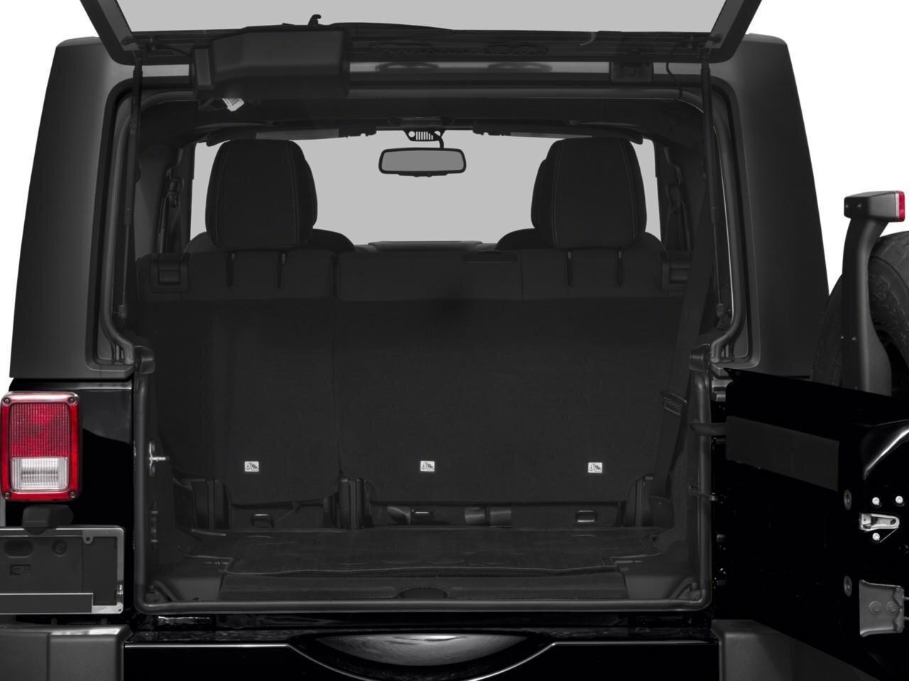 2017 Jeep WRANGLER UNLIMITED Winter3.6L V6, 4X4, MANUAL TRASMISSION, 4X4, NAVIA Photo