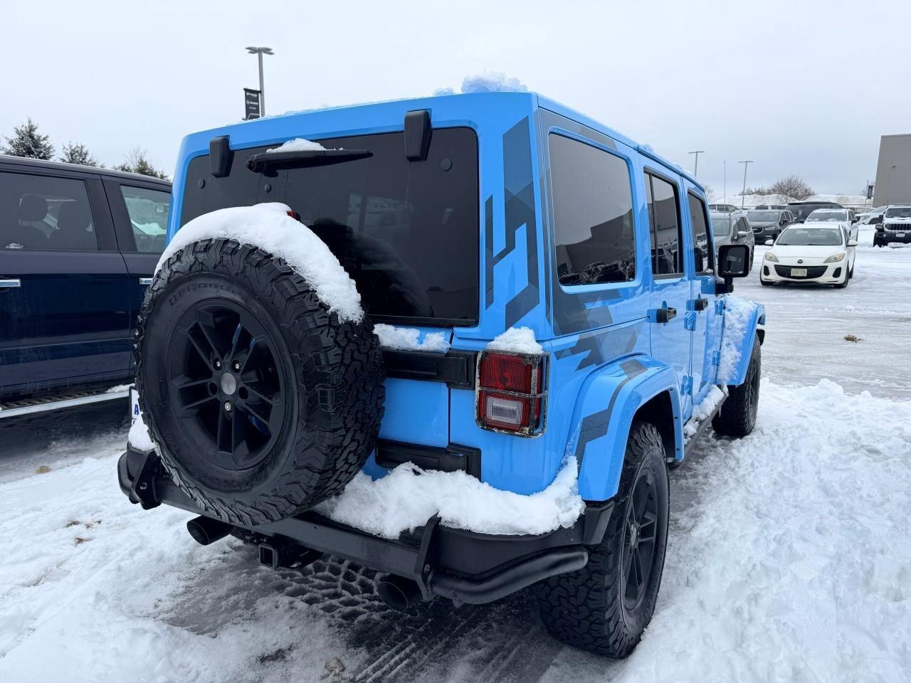 2017 Jeep WRANGLER UNLIMITED Winter3.6L V6, 4X4, MANUAL TRASMISSION, 4X4, NAVIA Photo4