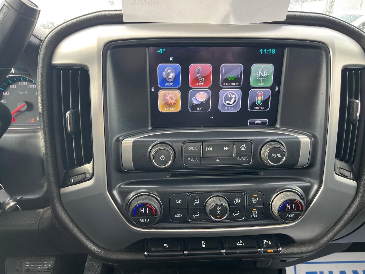 2017 GMC SIERRA 2500HD 4WD Double Cab 144.2  SLE Photo