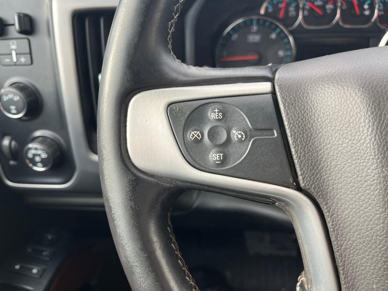 2017 GMC SIERRA 2500HD 4WD Double Cab 144.2  SLE Photo