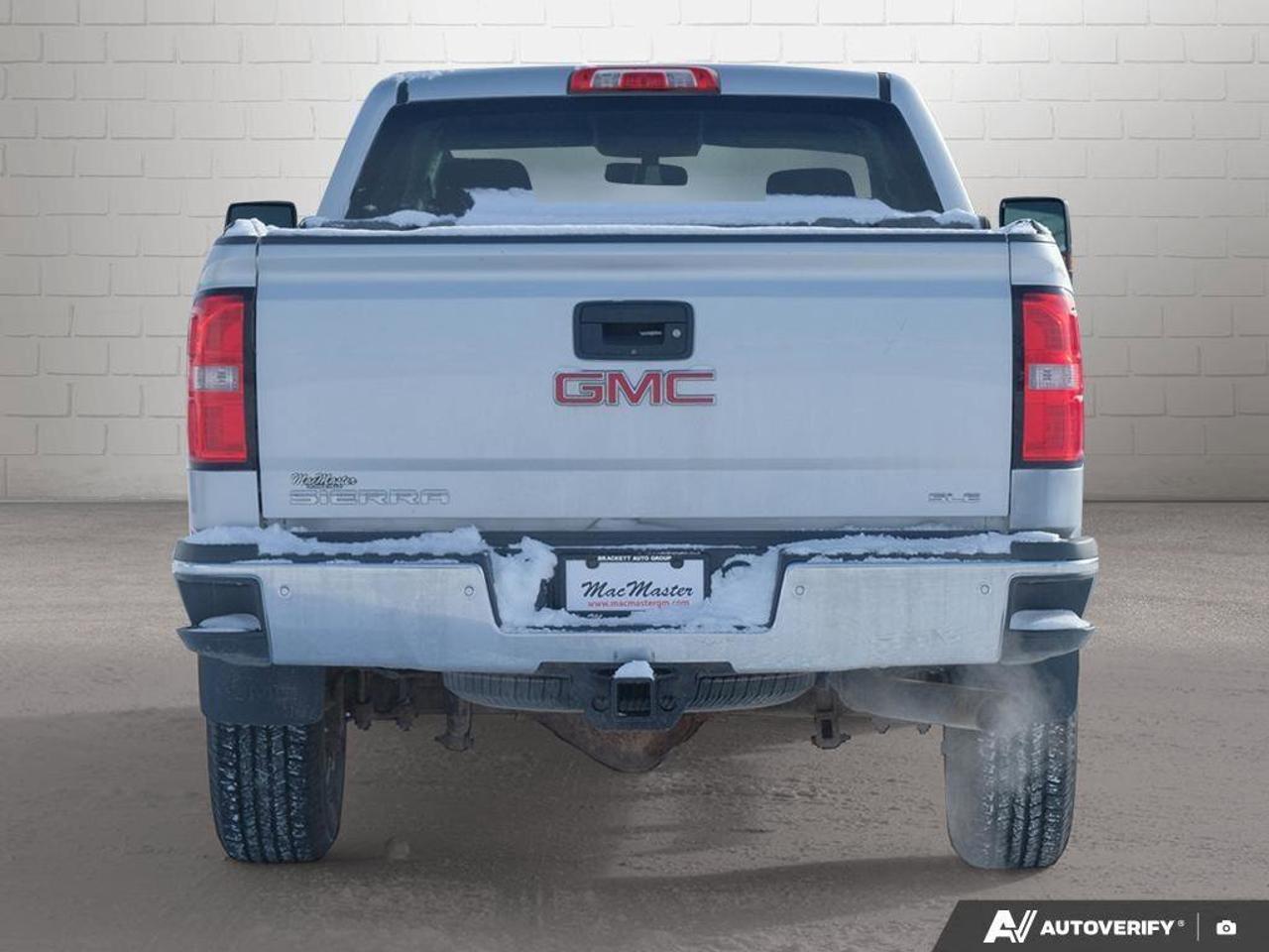 2017 GMC SIERRA 2500HD SLESLE, 6.0L V8, 4X4, CLOTH, ALLOYS, SNOW PLOW PAC Photo