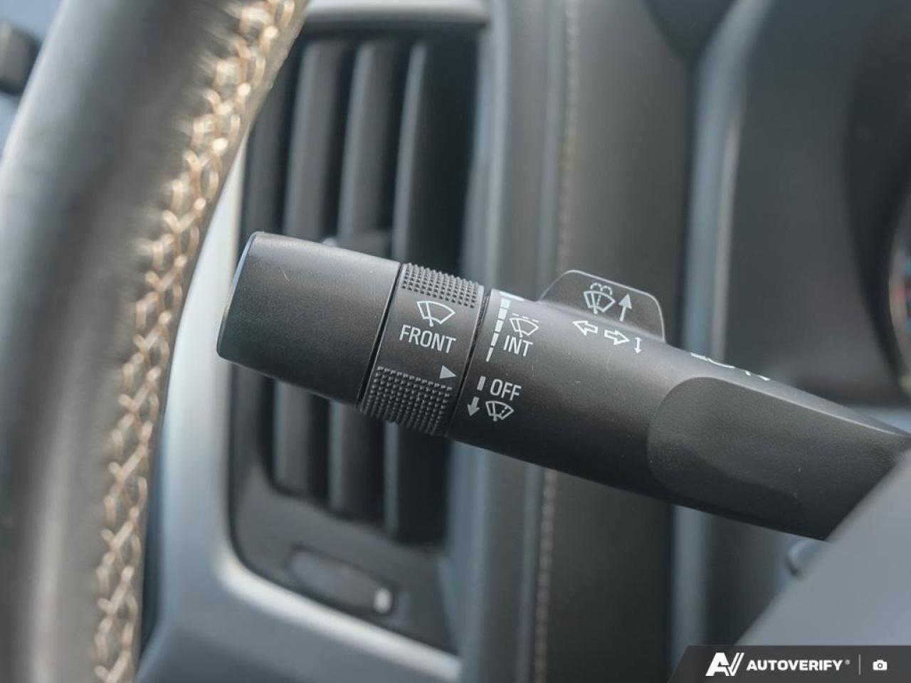 2017 GMC SIERRA 2500HD SLESLE, 6.0L V8, 4X4, CLOTH, ALLOYS, SNOW PLOW PAC Photo