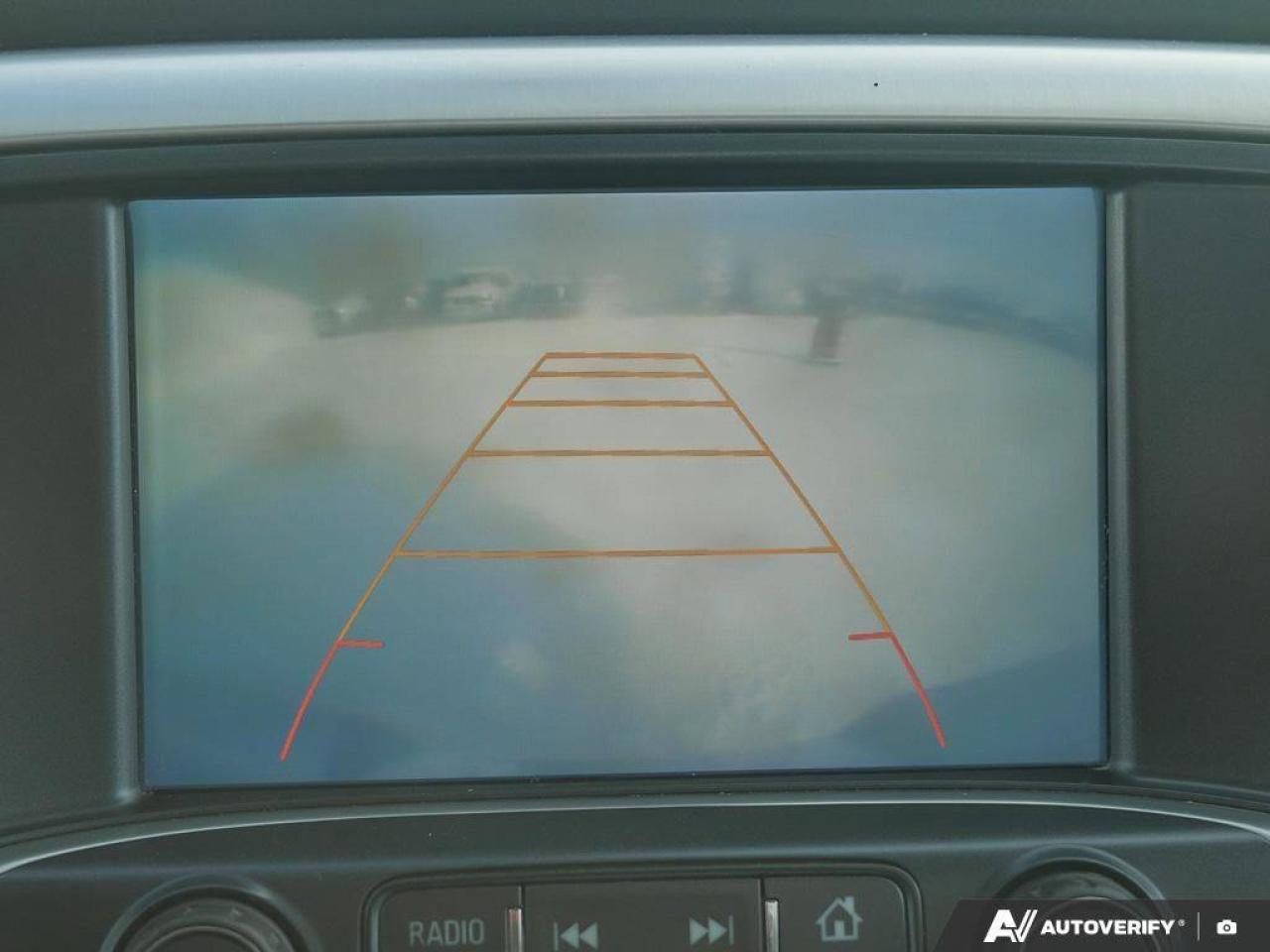 2017 GMC SIERRA 2500HD SLESLE, 6.0L V8, 4X4, CLOTH, ALLOYS, SNOW PLOW PAC Photo