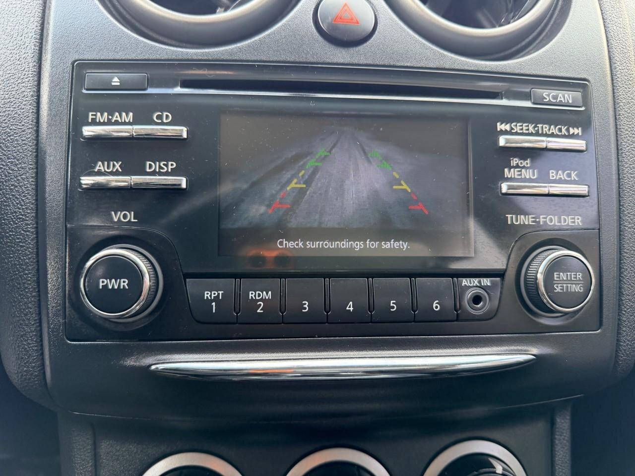 2012 Nissan Rogue FWD 4dr SV Photo