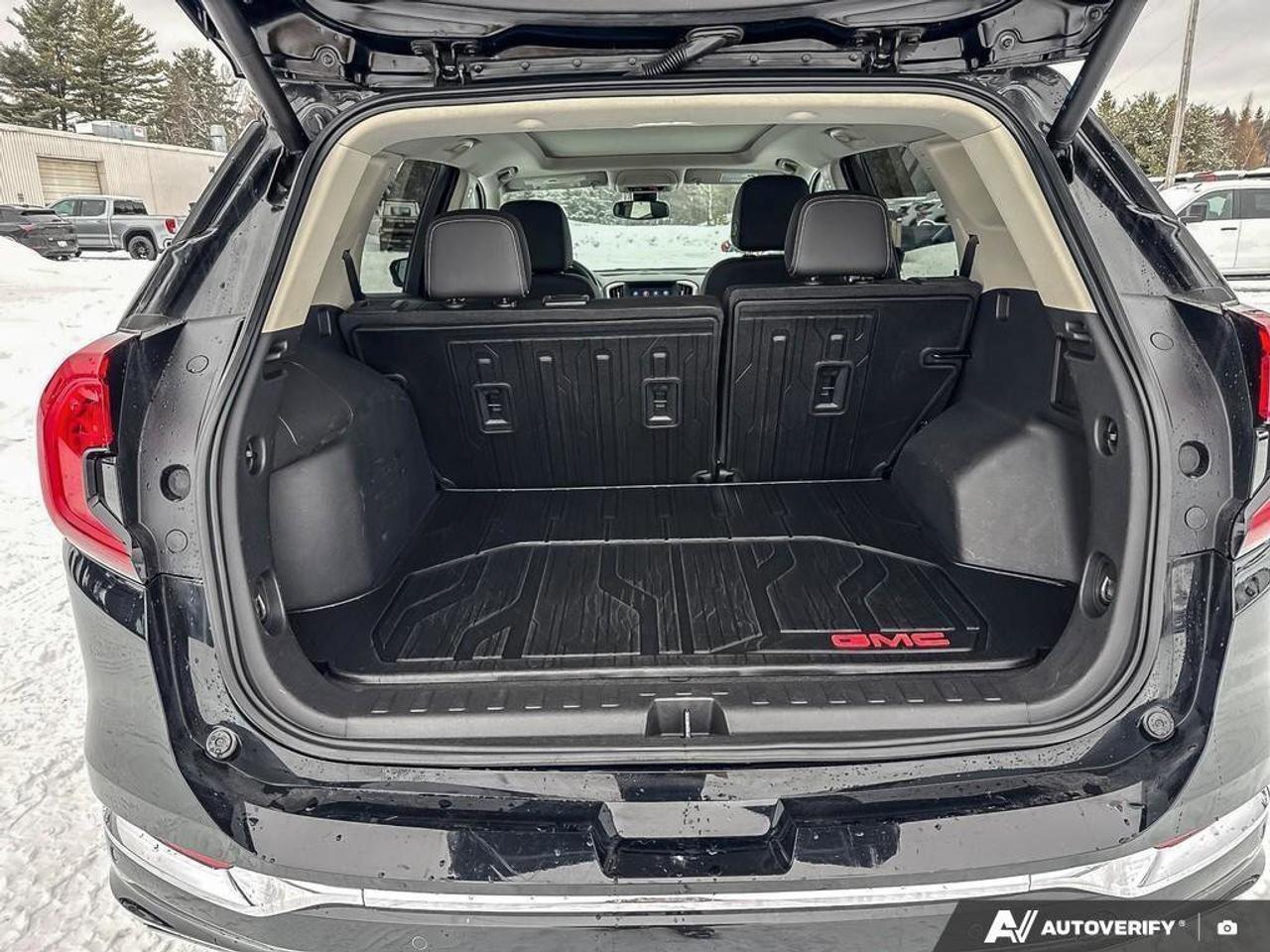 2023 GMC Terrain Denali   SUMMER & WINTER WHEELS AND TIRES, ALL WEA Photo