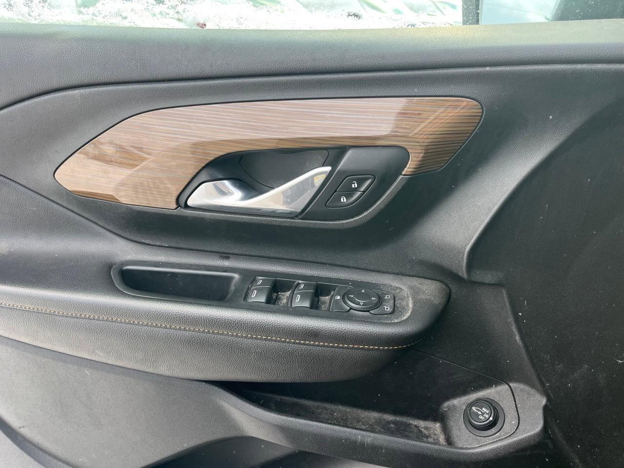 2021 GMC Terrain AWD 4DR SLE Photo