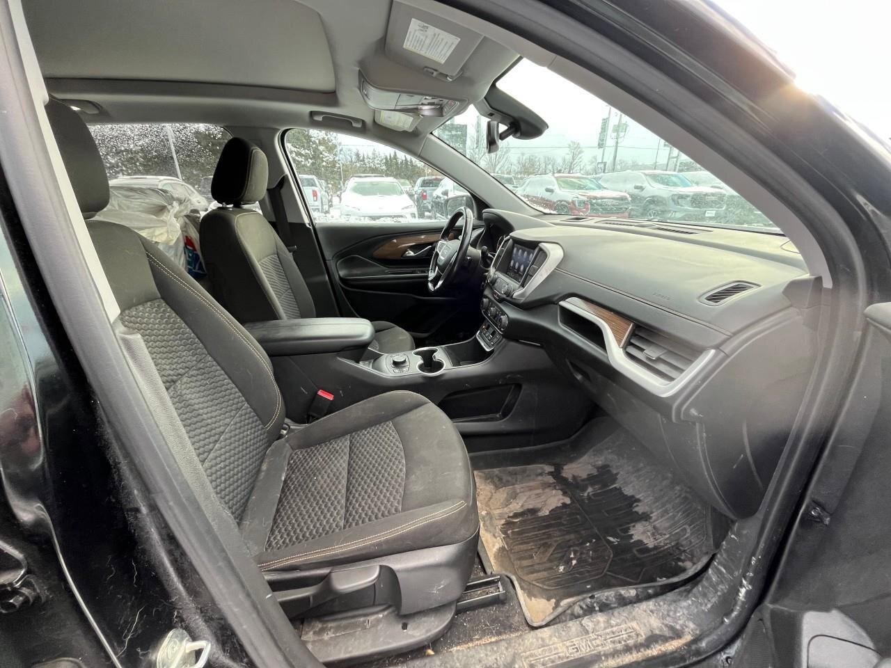 2021 GMC Terrain AWD 4DR SLE Photo