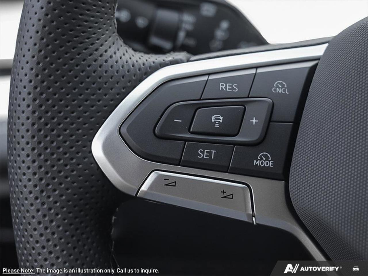 2026 Volkswagen Tiguan Comfortline R-Line Black Edition 4MOTION Photo