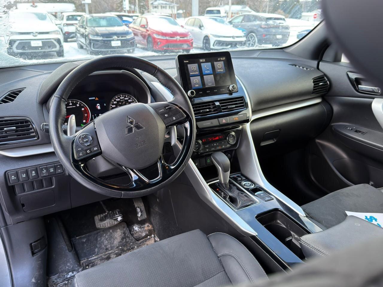 2023 Mitsubishi Eclipse Cross SE S-AWC Photo