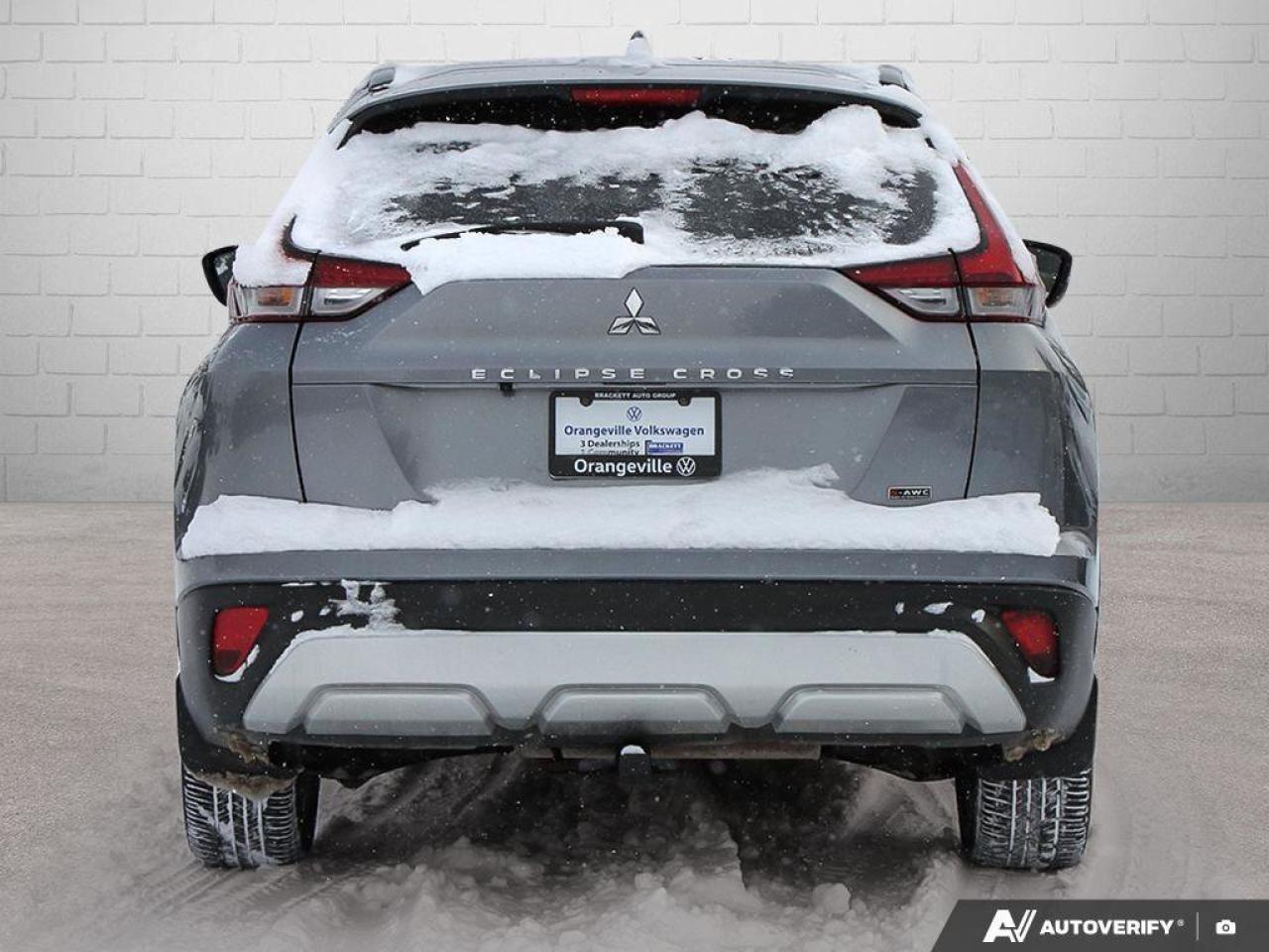 2023 Mitsubishi Eclipse Cross SEACCIDENT-FREE, AWD, HTD SEATS, HTD WHEEL, CARPLA Photo