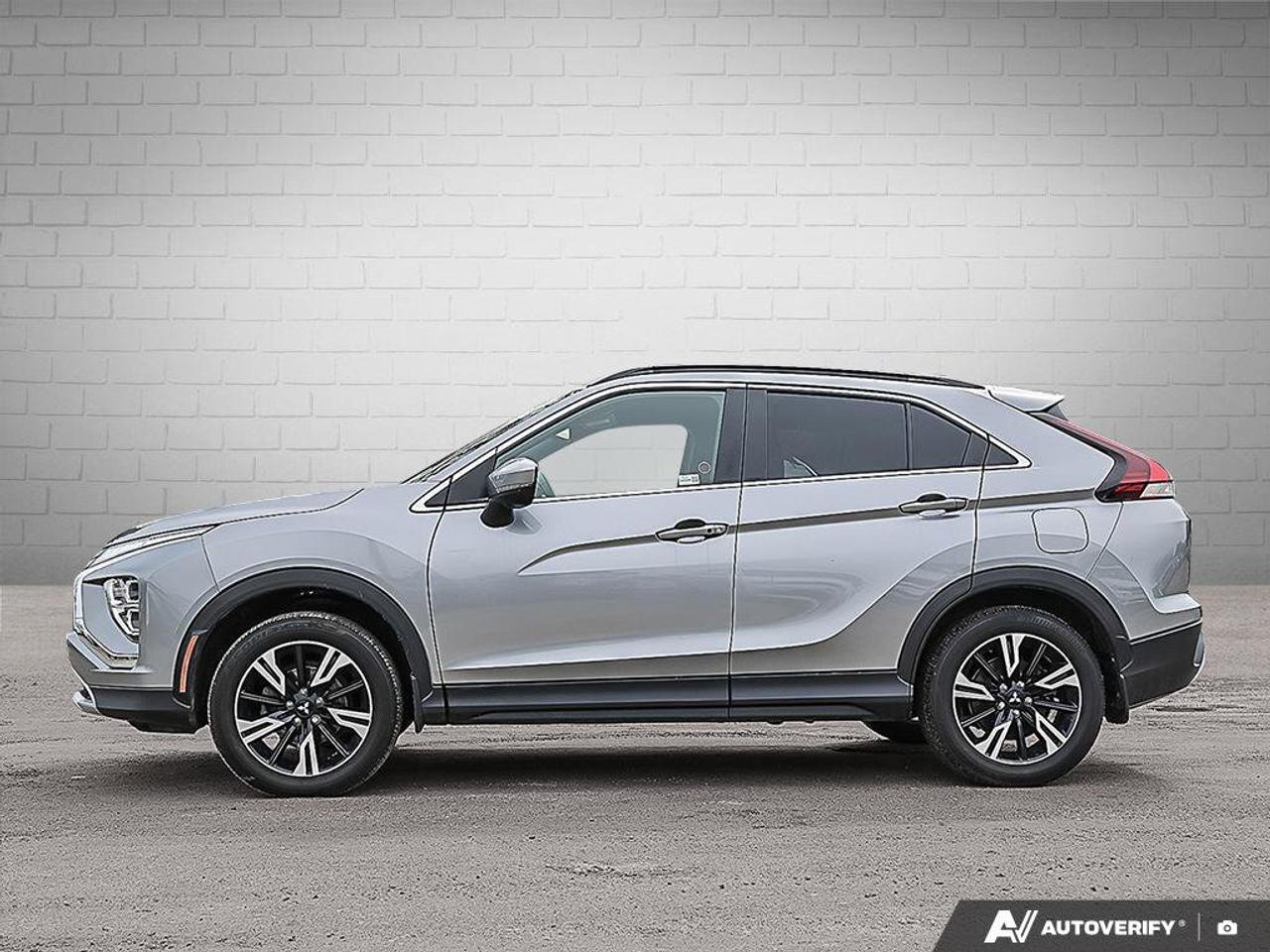 2023 Mitsubishi Eclipse Cross Se S-AwcACCIDENT-FREE, AWD, HTD SEATS, HTD WHEEL, Photo