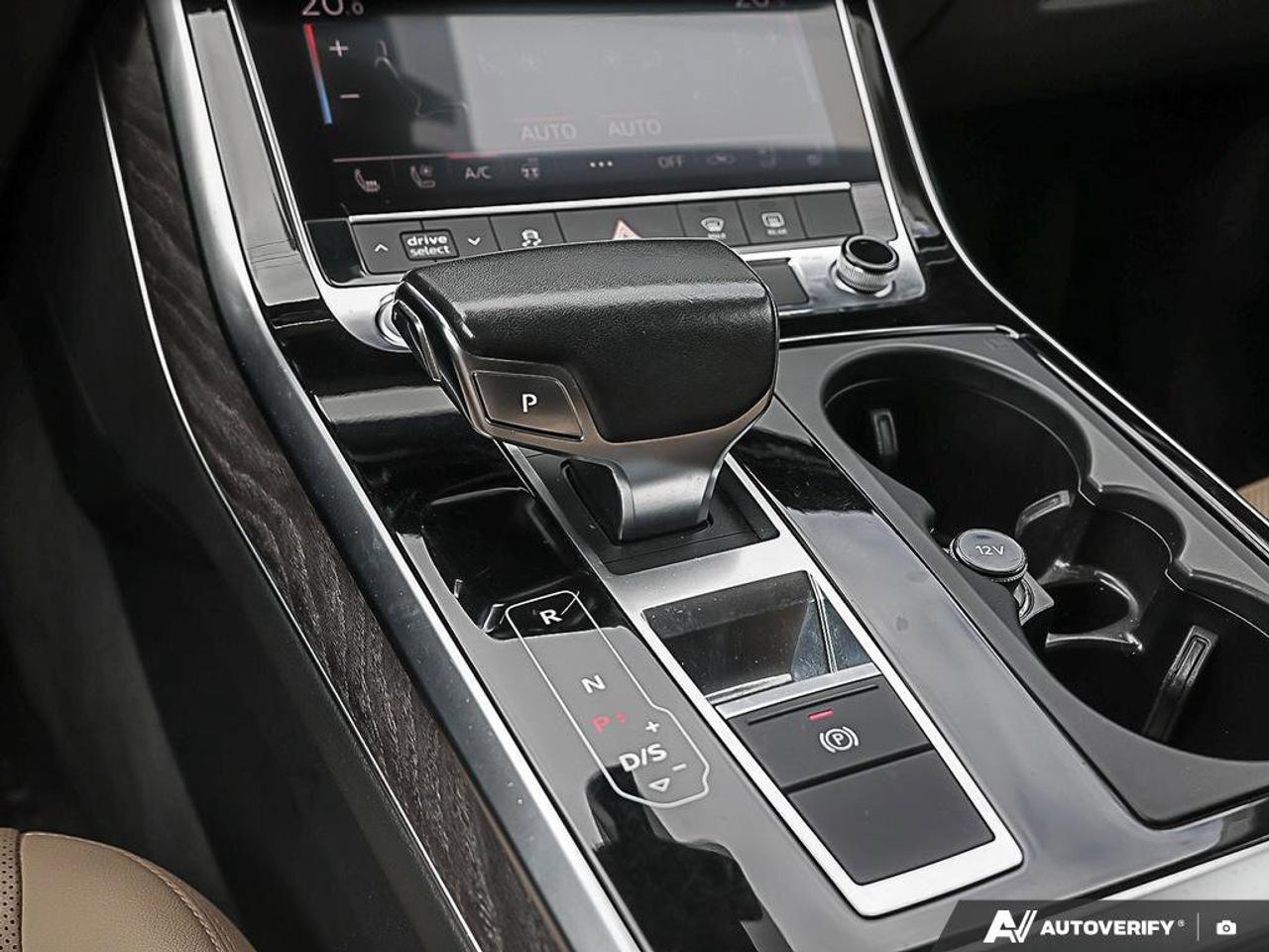 2019 Audi Q8 ProgressivACCIDENT-FREE, DRIVERS ASSIST PACK, B&O Photo