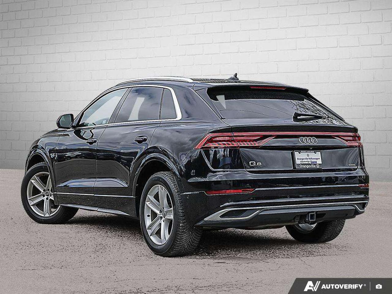 2019 Audi Q8 ProgressivACCIDENT-FREE, DRIVERS ASSIST PACK, B&O AUDIO, HTD + CLD SEATS, SUNROOF Photo3