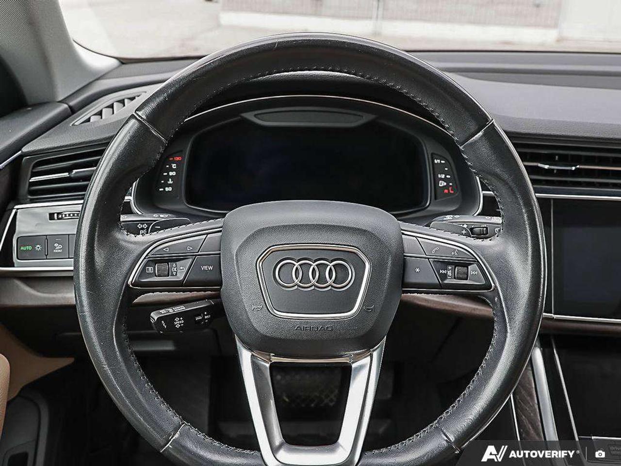 2019 Audi Q8 ProgressivACCIDENT-FREE, DRIVERS ASSIST PACK, B&O AUDIO, HTD + CLD SEATS, SUNROOF Photo