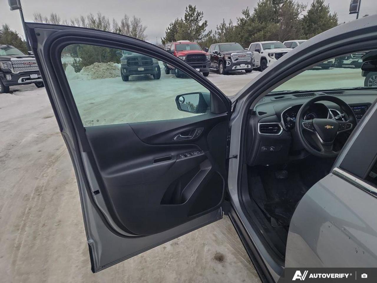 2023 Chevrolet Equinox LTRemote Start   Heated Seats   Cruise Control Photo