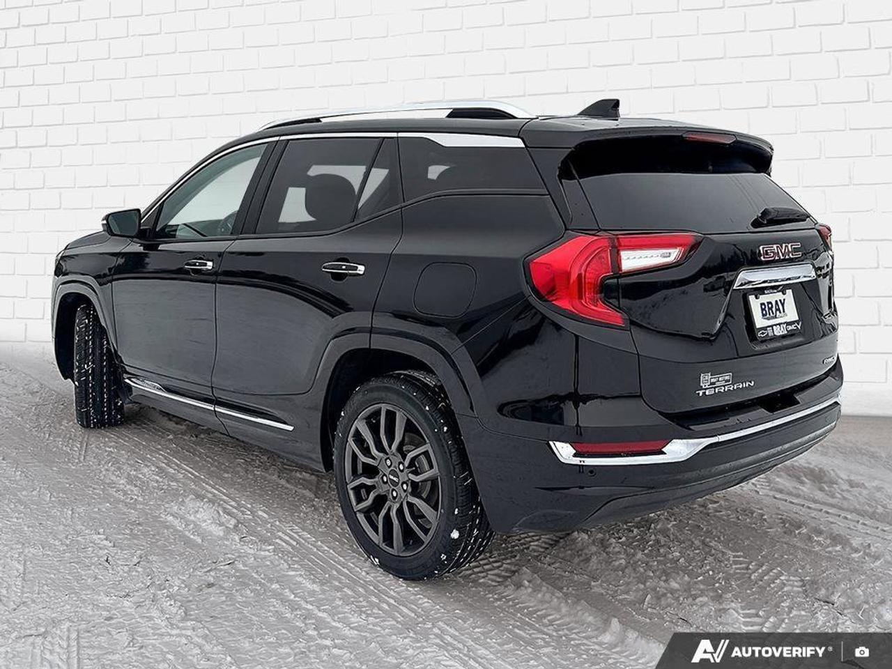 2023 GMC Terrain Denali   SUMMER & WINTER WHEELS AND TIRES, ALL WEA Photo