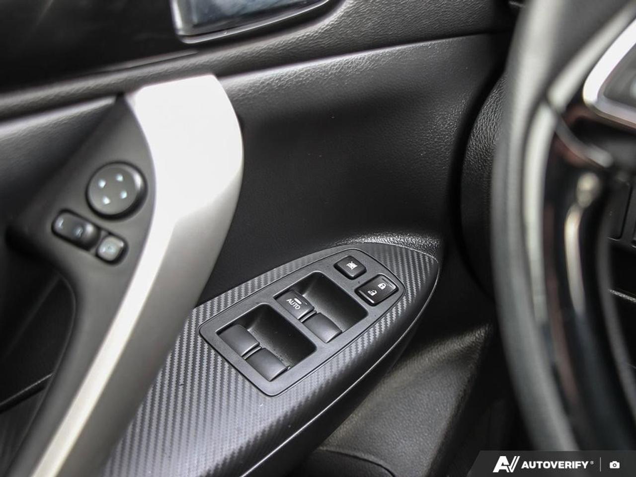 2023 Mitsubishi Eclipse Cross Se S-AwcACCIDENT-FREE, AWD, HTD SEATS, HTD WHEEL, Photo