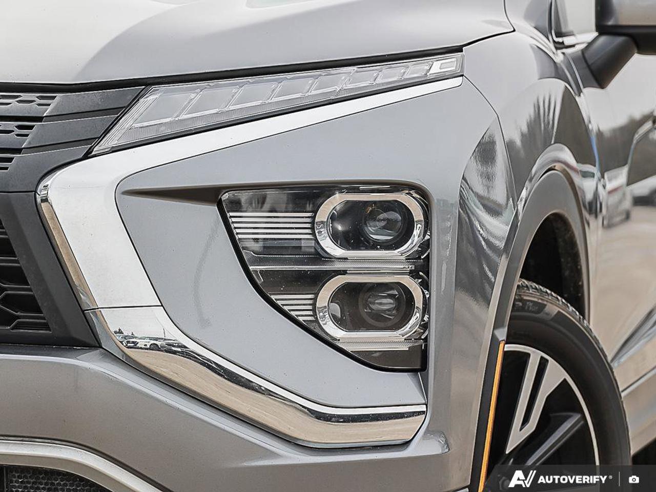 2023 Mitsubishi Eclipse Cross Se S-AwcACCIDENT-FREE, AWD, HTD SEATS, HTD WHEEL, Photo