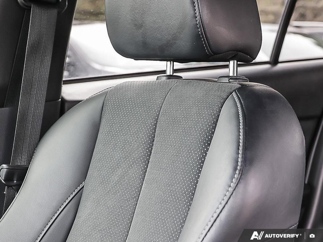 2023 Mitsubishi Eclipse Cross Se S-AwcACCIDENT-FREE, AWD, HTD SEATS, HTD WHEEL, Photo