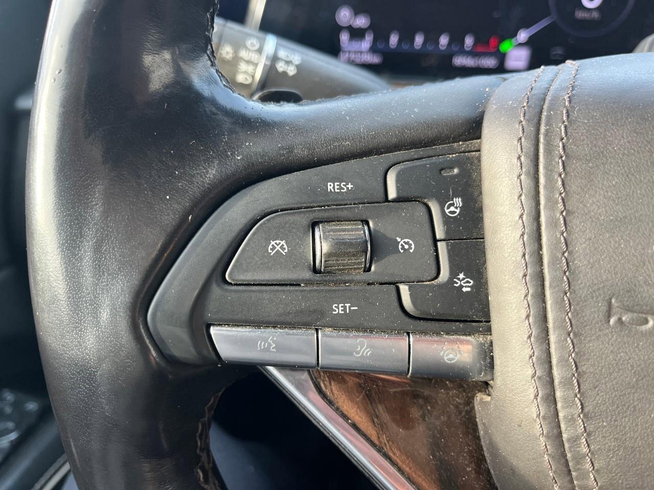 2024 Cadillac Escalade 4WD 4dr Sport Platinum Photo