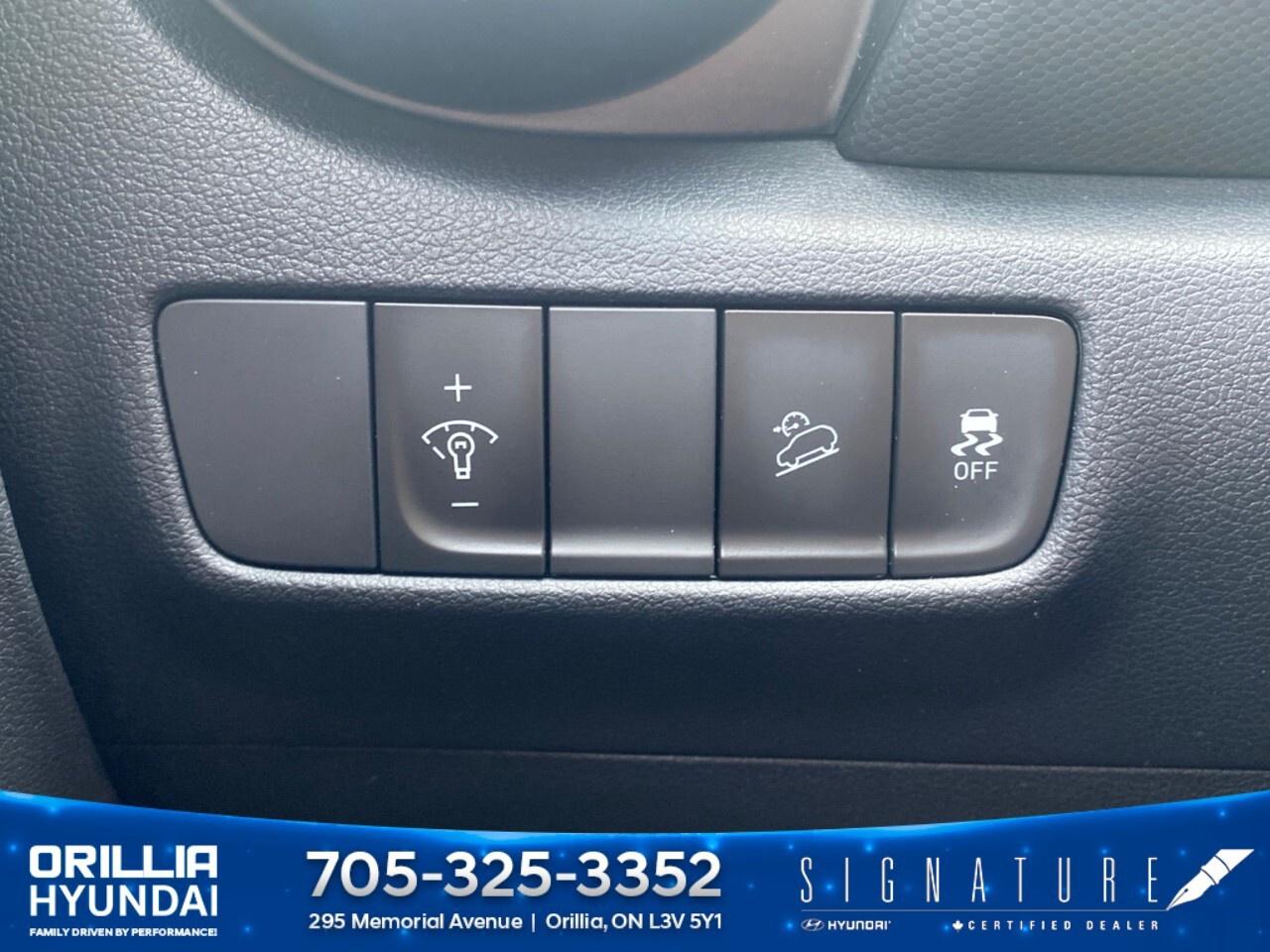 2023 Hyundai KONA 2.0L Preferred AWD w/Sun & Leather Package Photo