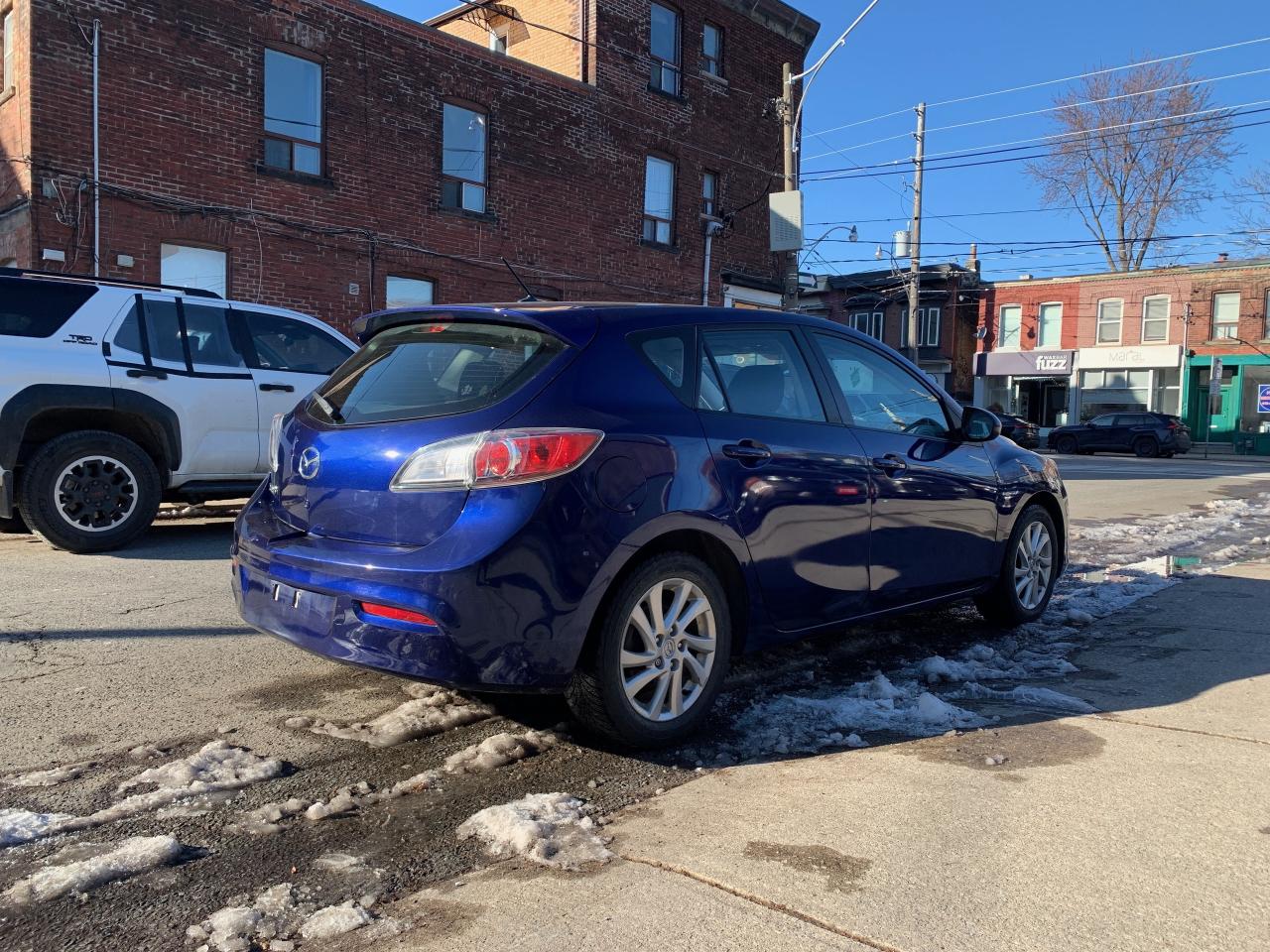 2012 Mazda MAZDA3 4dr HB Sport Auto GX Photo4