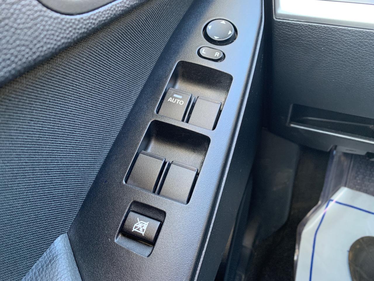 2012 Mazda MAZDA3 4dr HB Sport Auto GX Photo