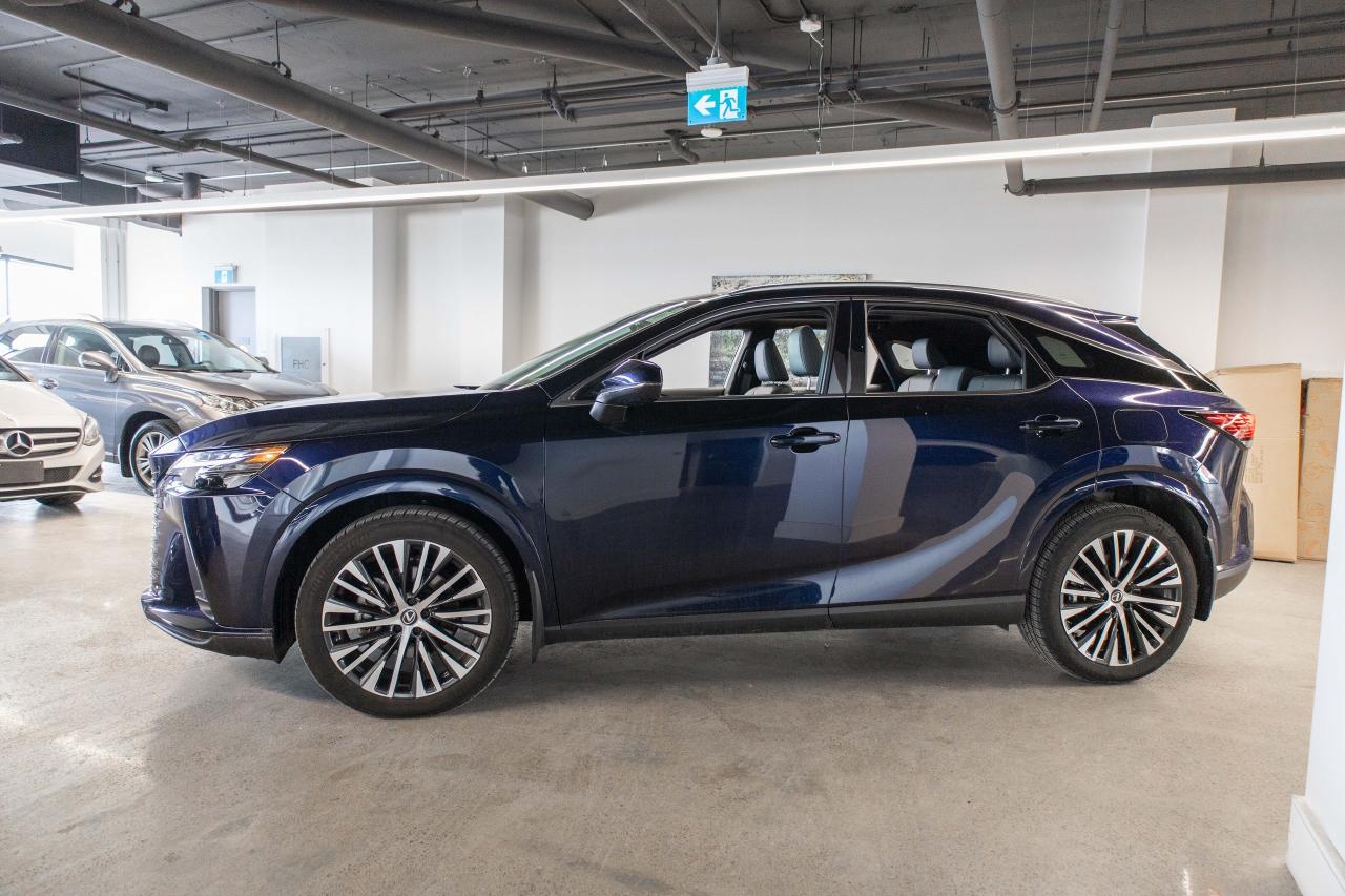 2024 Lexus RX 350h Luxury Pkg Safety Certified Welcome Trades Photo