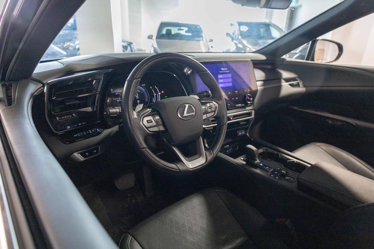 2024 Lexus RX 350h Luxury Pkg Safety Certified Welcome Trades Photo