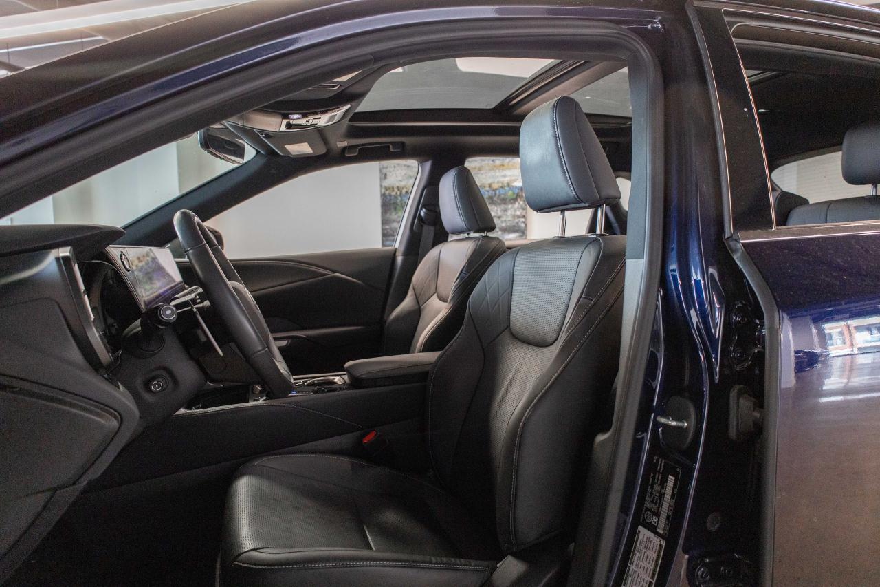 2024 Lexus RX 350h Luxury Pkg Safety Certified Welcome Trades Photo