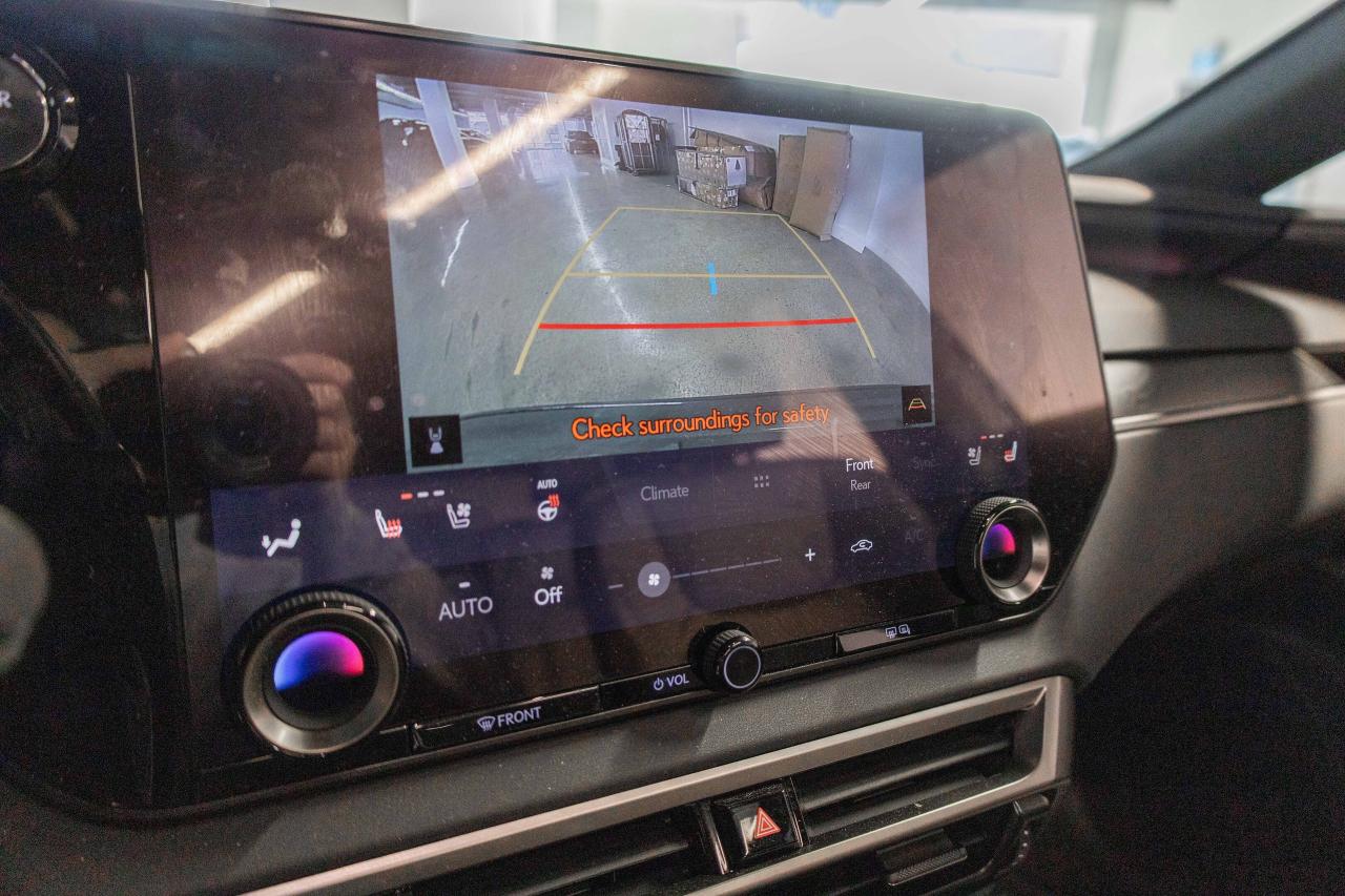 2024 Lexus RX 350h Luxury Pkg Safety Certified Welcome Trades Photo