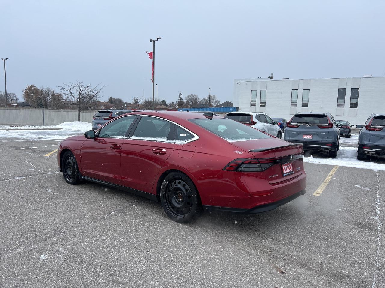 2023 Honda Accord Hybrid Sport CarPlay Rear Cam Sunroof Heated Seats Photo3