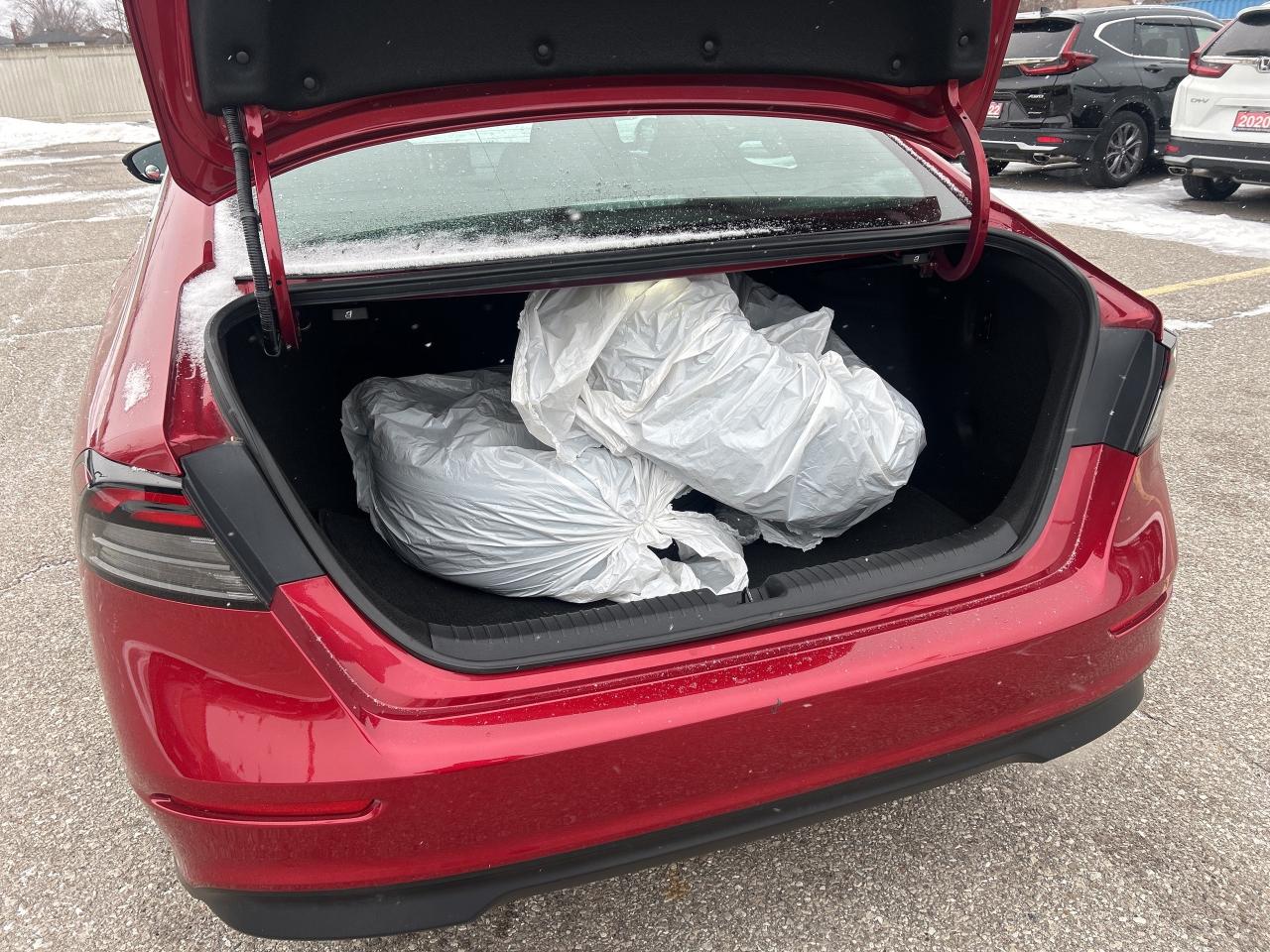 2023 Honda Accord Hybrid Sport CarPlay Rear Cam Sunroof Heated Seats Photo