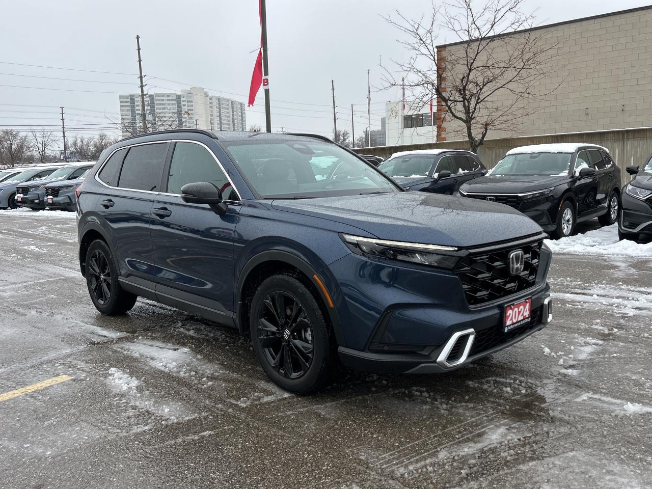 2024 Honda CR-V Hybrid Touring Leather  Navigation  Sunroof  CarPlay Photo