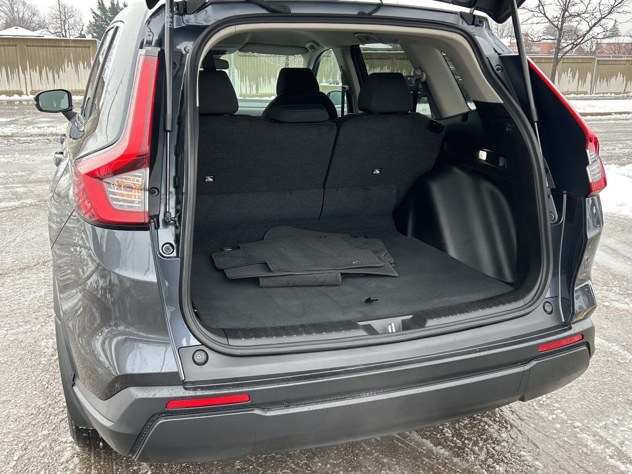 2023 Honda CR-V LX AWD  Heated Seats  Rear Camera CarPlay Photo