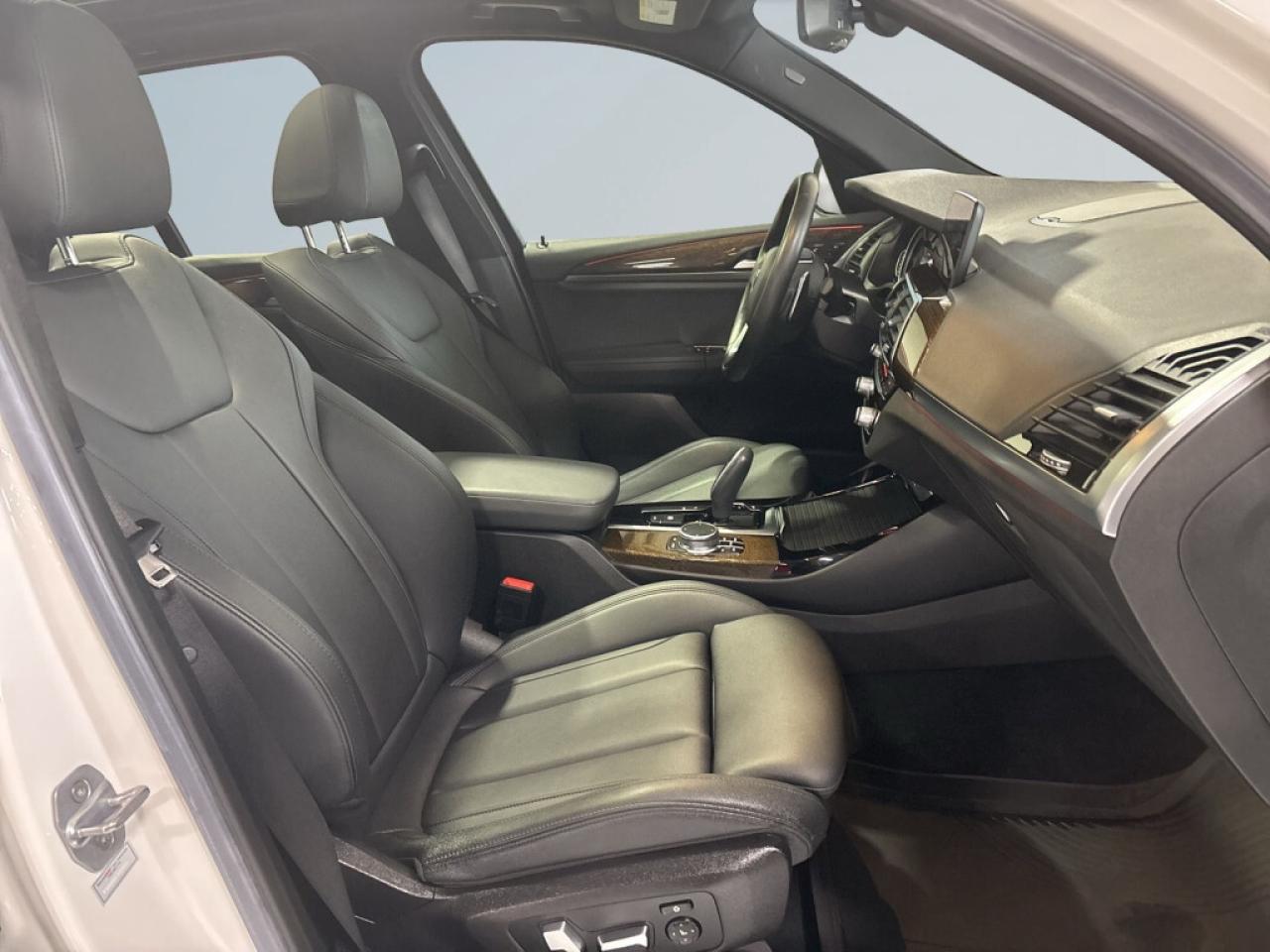 2019 BMW X3 xDrive30i /Leather/NAVI/Sunroof/CarPlay/Drive Assi Photo