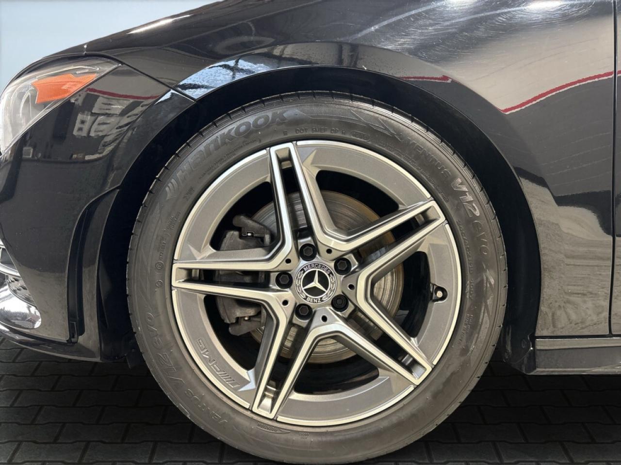 2021 Mercedes-Benz CLA250 CLA 250  4MATIC AMG Pkg/ Android Car Play/ NAVI/ S Photo