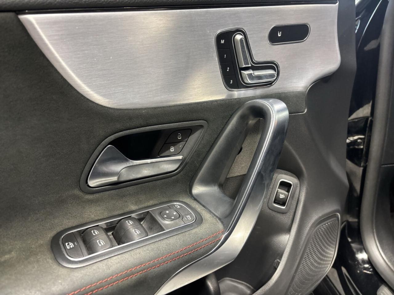 2021 Mercedes-Benz CLA250 CLA 250  4MATIC AMG Pkg/ Android Car Play/ NAVI/ S Photo