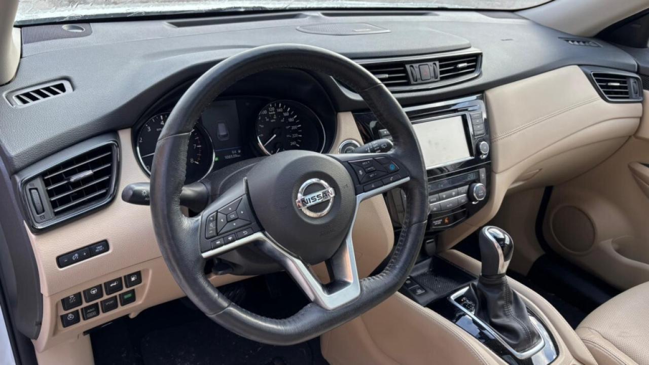 2018 Nissan Rogue SL AWD/Leather/NAVI/Sunroof/Remote Start/Drive Ass Photo