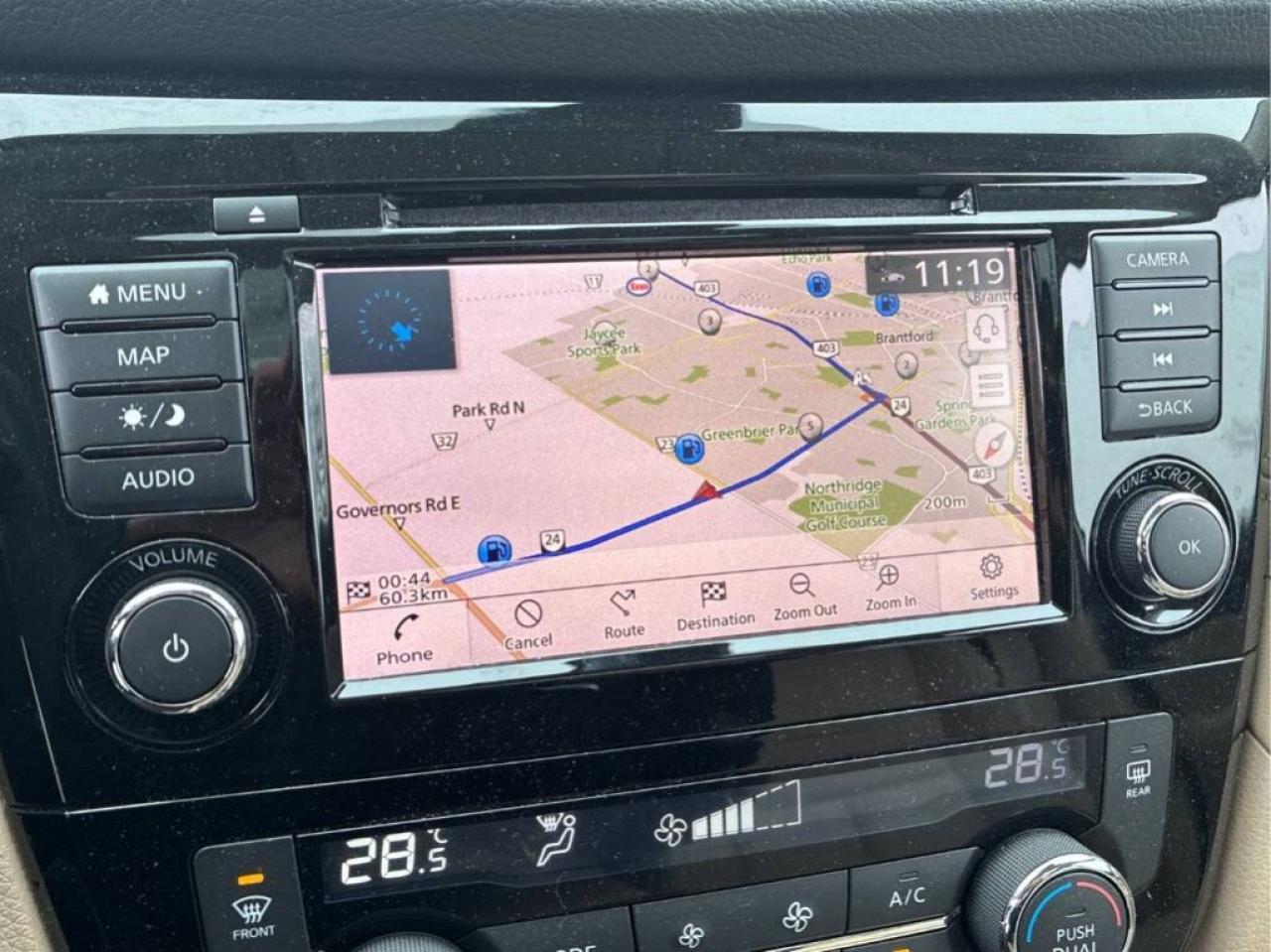 2018 Nissan Rogue SL AWD/Leather/NAVI/Sunroof/Remote Start/Drive Ass Photo