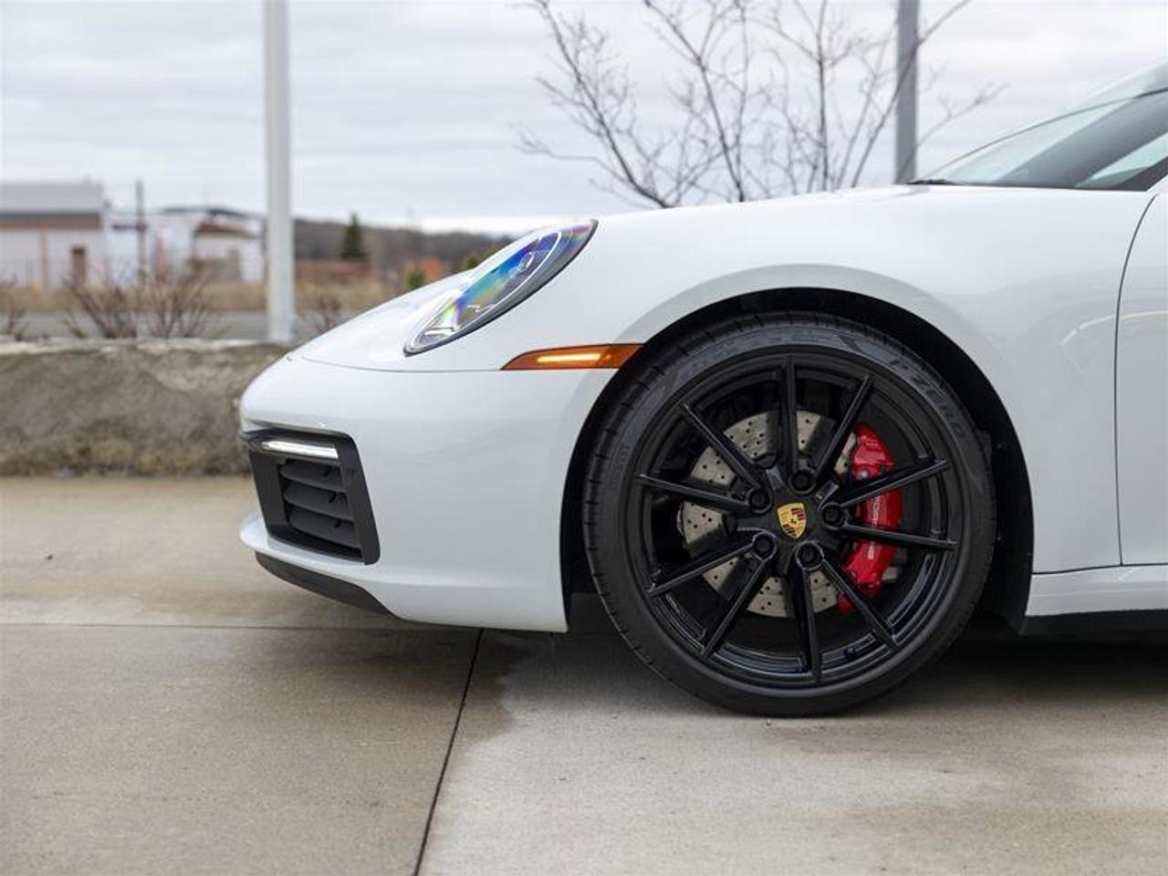 2020 Porsche 911 Carrera 4S White Photo