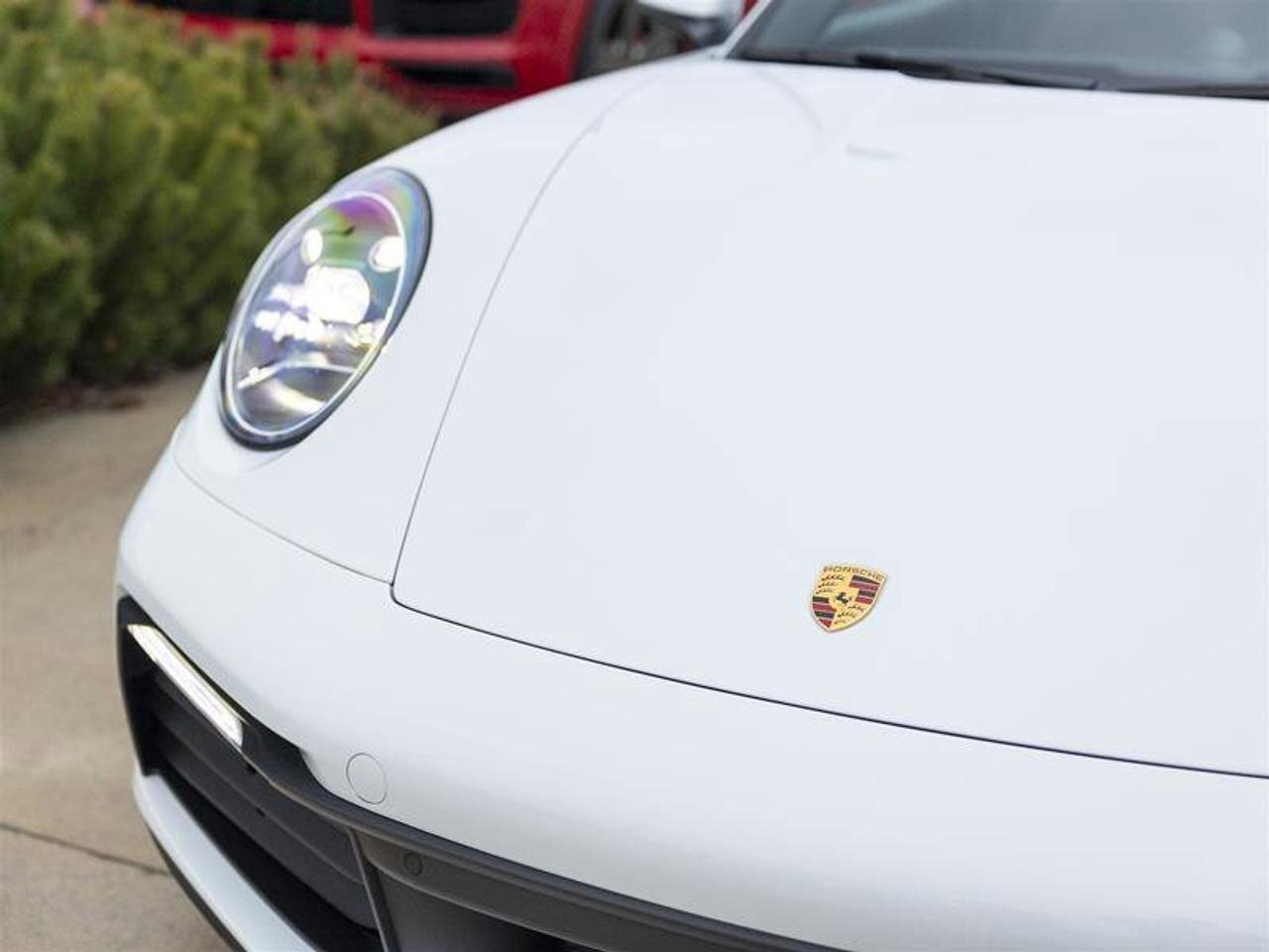 2020 Porsche 911 Carrera 4S White Photo